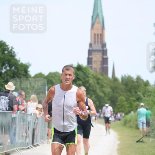 22.06.2025 - Viking Triathlon H.Heesch http://msf.ph/oto/8106001 22.06.2025 14:09:47 Laufen 65, 324, 349, 475 meine-sportfotos.de