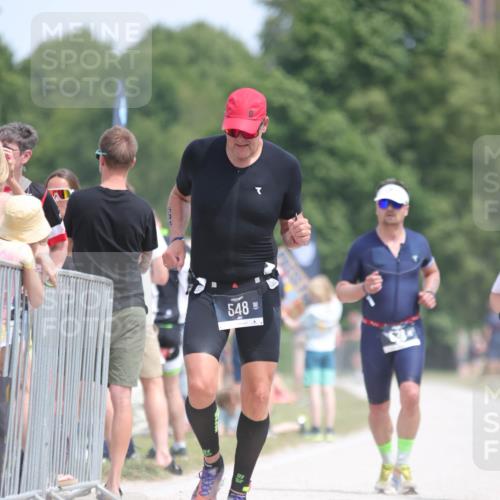 22.06.2025 - Viking Triathlon H.Heesch http://msf.ph/oto/8106036 22.06.2025 14:10:12 Laufen 31, 78, 416, 548 meine-sportfotos.de