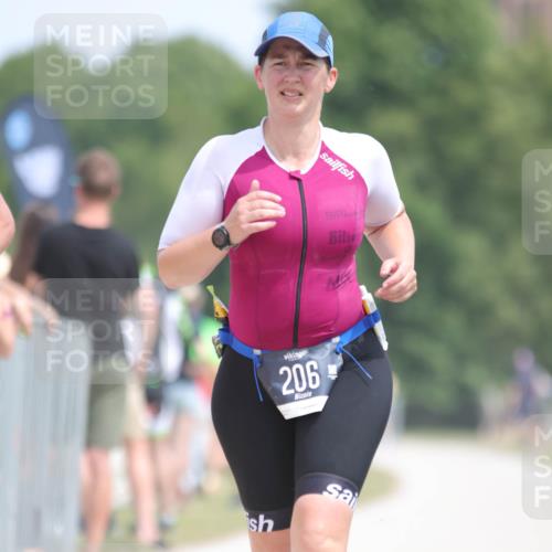 22.06.2025 - Viking Triathlon H.Heesch http://msf.ph/oto/8106053 22.06.2025 14:10:18 Laufen 31, 206, 538, 548 meine-sportfotos.de