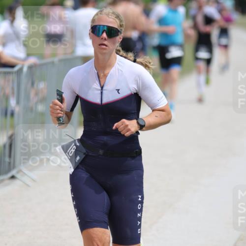 22.06.2025 - Viking Triathlon H.Heesch http://msf.ph/oto/8106066 22.06.2025 13:49:44 Laufen 18, 20 meine-sportfotos.de