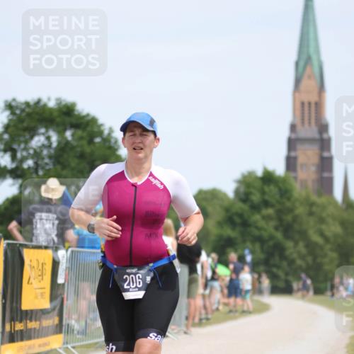 22.06.2025 - Viking Triathlon H.Heesch http://msf.ph/oto/8106068 22.06.2025 14:10:21 Laufen 206, 538, 548 meine-sportfotos.de