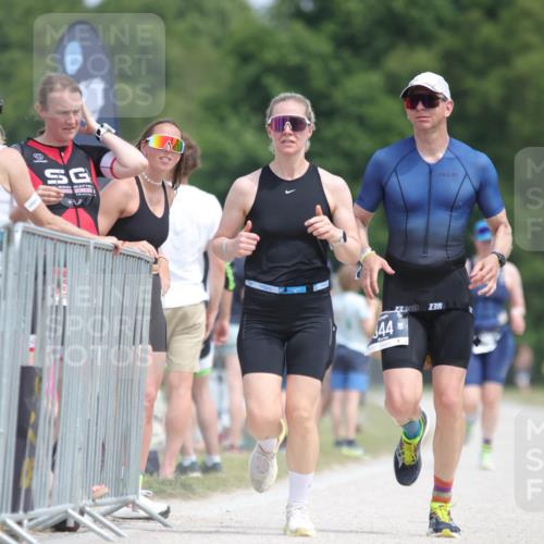 22.06.2025 - Viking Triathlon H.Heesch http://msf.ph/oto/8106120 22.06.2025 14:11:04 Laufen 294, 310, 344 meine-sportfotos.de