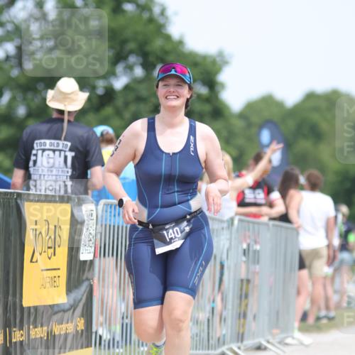 22.06.2025 - Viking Triathlon H.Heesch http://msf.ph/oto/8106189 22.06.2025 14:11:16 Laufen 140 meine-sportfotos.de