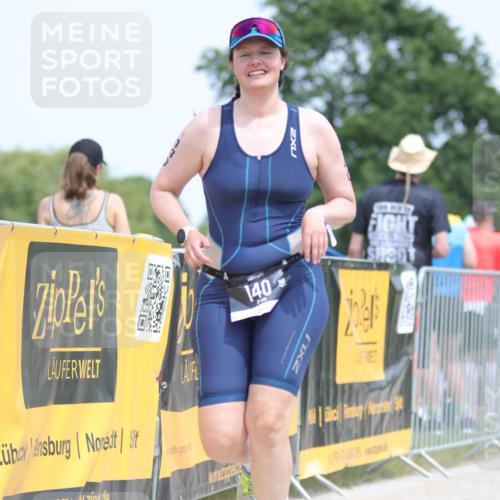 22.06.2025 - Viking Triathlon H.Heesch http://msf.ph/oto/8106200 22.06.2025 14:11:17 Laufen 140 meine-sportfotos.de