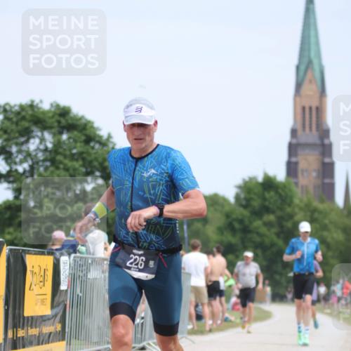 22.06.2025 - Viking Triathlon H.Heesch http://msf.ph/oto/8106230 22.06.2025 13:50:41 Laufen 226, 350 meine-sportfotos.de