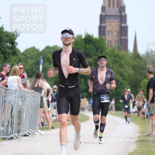 22.06.2025 - Viking Triathlon H.Heesch http://msf.ph/oto/8106252 22.06.2025 14:11:43 Laufen 193, 367, 449 meine-sportfotos.de