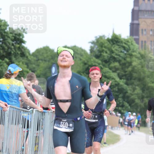 22.06.2025 - Viking Triathlon H.Heesch http://msf.ph/oto/8106256 22.06.2025 14:28:31 Laufen 98, 377, 550 meine-sportfotos.de