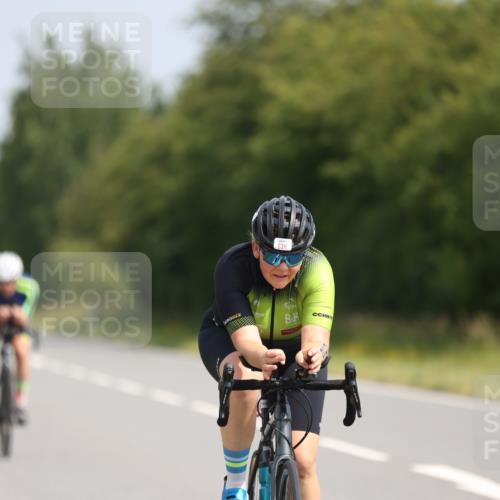 22.06.2025 - Viking Triathlon Yannick Fuchs http://msf.ph/oto/8106294 22.06.2025 11:30:33 Radfahren 41, 246, 268, 381, 636, 649 meine-sportfotos.de