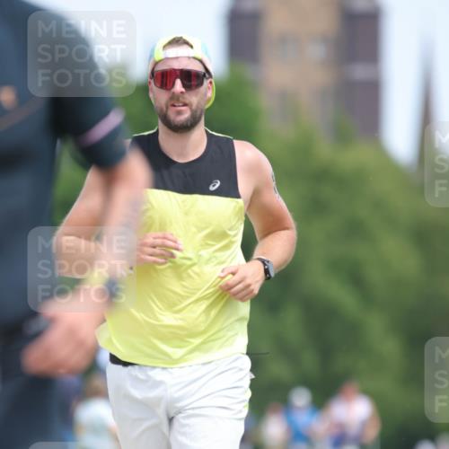 22.06.2025 - Viking Triathlon H.Heesch http://msf.ph/oto/8106295 22.06.2025 14:11:56 Laufen 520, 607 meine-sportfotos.de