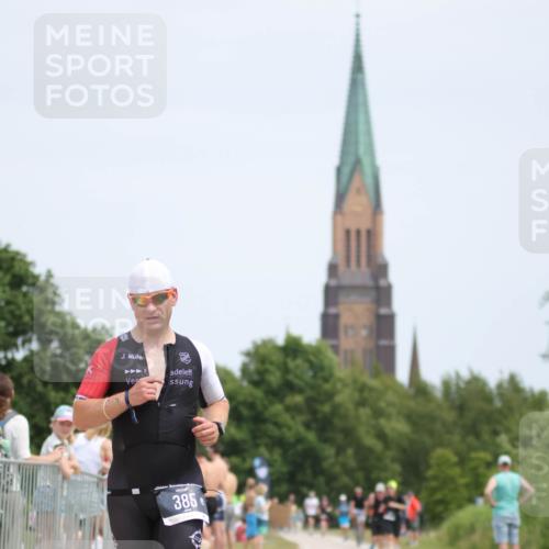 22.06.2025 - Viking Triathlon H.Heesch http://msf.ph/oto/8106305 22.06.2025 13:51:12 Laufen 385 meine-sportfotos.de