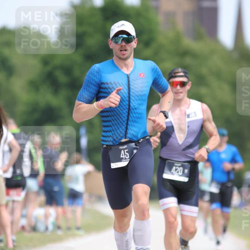 22.06.2025 - Viking Triathlon H.Heesch http://msf.ph/oto/8106307 22.06.2025 14:12:13 Laufen 45, 420 meine-sportfotos.de