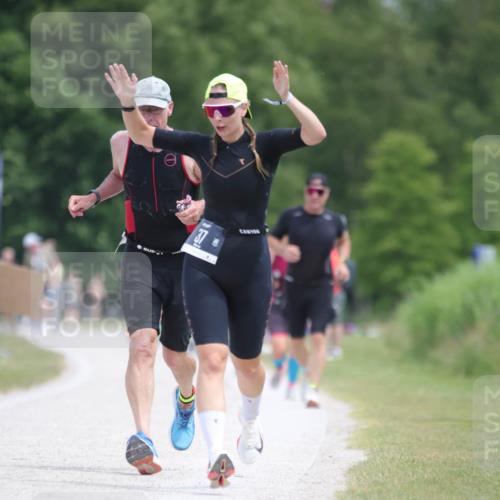 22.06.2025 - Viking Triathlon H.Heesch http://msf.ph/oto/8106318 22.06.2025 13:51:22 Laufen 37, 308 meine-sportfotos.de