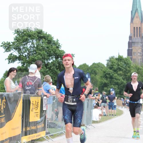 22.06.2025 - Viking Triathlon H.Heesch http://msf.ph/oto/8106323 22.06.2025 14:28:33 Laufen 98, 377, 550 meine-sportfotos.de