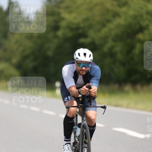22.06.2025 - Viking Triathlon Yannick Fuchs http://msf.ph/oto/8106337 22.06.2025 12:11:22 Radfahren 114, 204, 206, 235, 389, 490, 529, 603, 623 meine-sportfotos.de