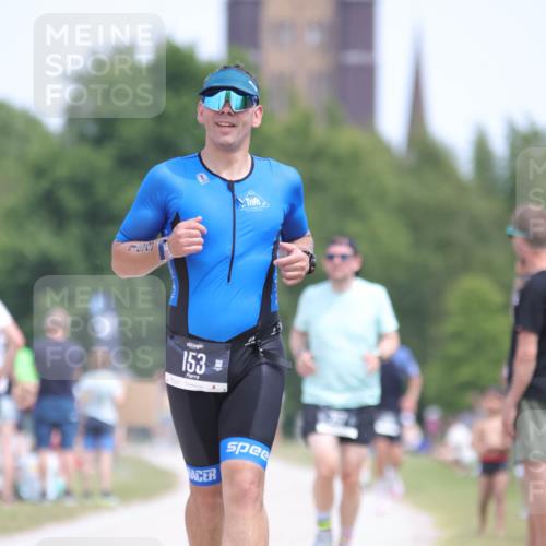 22.06.2025 - Viking Triathlon H.Heesch http://msf.ph/oto/8106338 22.06.2025 14:12:22 Laufen 153, 257, 420 meine-sportfotos.de