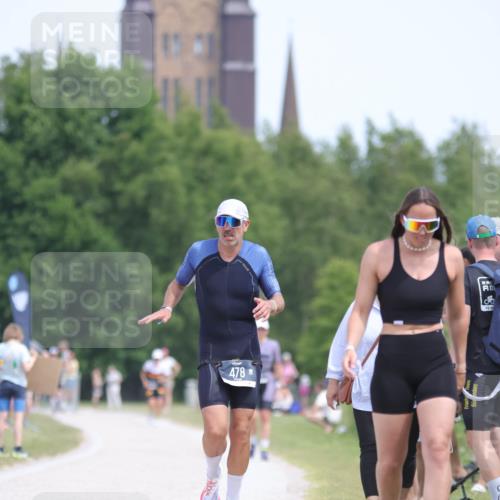 22.06.2025 - Viking Triathlon H.Heesch http://msf.ph/oto/8106362 22.06.2025 14:12:31 Laufen 257, 478 meine-sportfotos.de