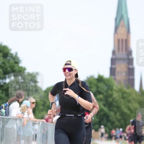 22.06.2025 - Viking Triathlon H.Heesch http://msf.ph/oto/8106366 22.06.2025 13:51:27 Laufen 37, 308 meine-sportfotos.de