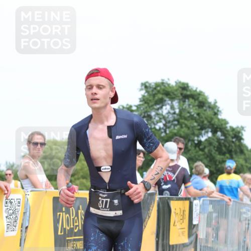 22.06.2025 - Viking Triathlon H.Heesch http://msf.ph/oto/8106373 22.06.2025 14:28:35 Laufen 98, 377, 550 meine-sportfotos.de