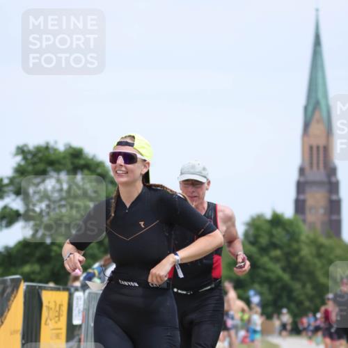 22.06.2025 - Viking Triathlon H.Heesch http://msf.ph/oto/8106402 22.06.2025 13:51:28 Laufen 37, 308 meine-sportfotos.de