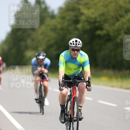 22.06.2025 - Viking Triathlon Yannick Fuchs http://msf.ph/oto/8106414 22.06.2025 12:11:24 Radfahren 114, 204, 206, 235, 389, 490, 521, 529, 603, 623 meine-sportfotos.de