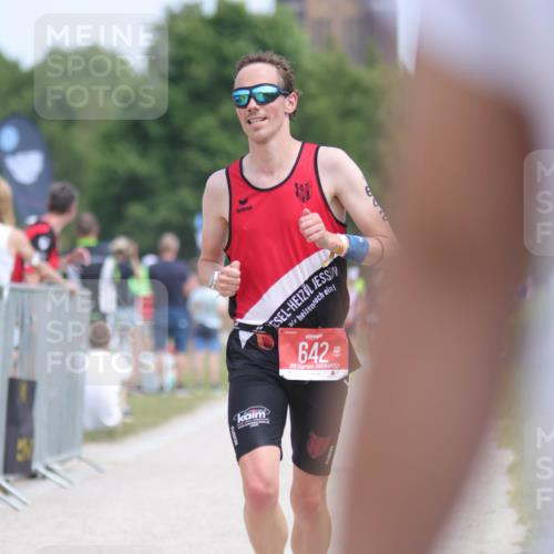 22.06.2025 - Viking Triathlon H.Heesch http://msf.ph/oto/8106454 22.06.2025 14:13:14 Laufen 34, 642, 661 meine-sportfotos.de