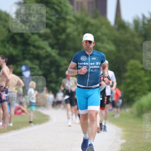 22.06.2025 - Viking Triathlon H.Heesch http://msf.ph/oto/8106459 22.06.2025 13:51:40 Laufen 364, 406, 547 meine-sportfotos.de