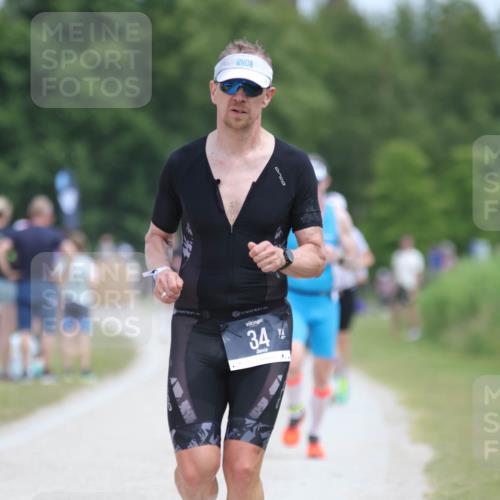 22.06.2025 - Viking Triathlon H.Heesch http://msf.ph/oto/8106465 22.06.2025 14:13:18 Laufen 34, 626, 642 meine-sportfotos.de