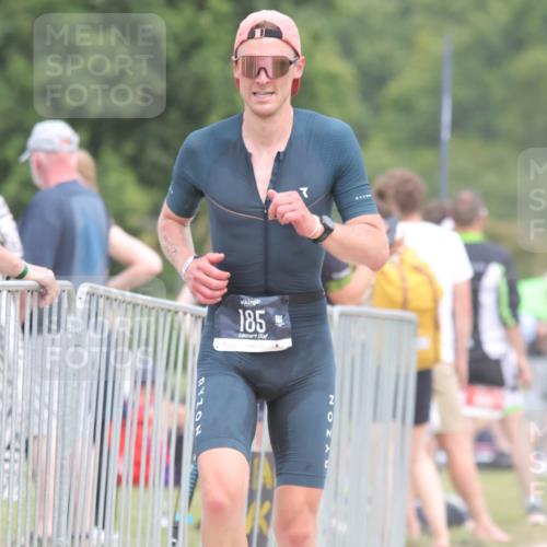 22.06.2025 - Viking Triathlon H.Heesch http://msf.ph/oto/8106468 22.06.2025 14:41:03 Laufen 185 meine-sportfotos.de