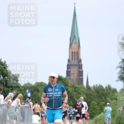 22.06.2025 - Viking Triathlon H.Heesch http://msf.ph/oto/8106479 22.06.2025 13:51:43 Laufen 406, 547 meine-sportfotos.de
