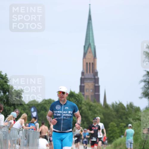 22.06.2025 - Viking Triathlon H.Heesch http://msf.ph/oto/8106484 22.06.2025 13:51:43 Laufen 406, 547 meine-sportfotos.de