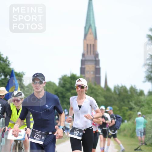 22.06.2025 - Viking Triathlon H.Heesch http://msf.ph/oto/8106502 22.06.2025 14:13:29 Laufen 15, 86, 182, 323, 509, 626 meine-sportfotos.de