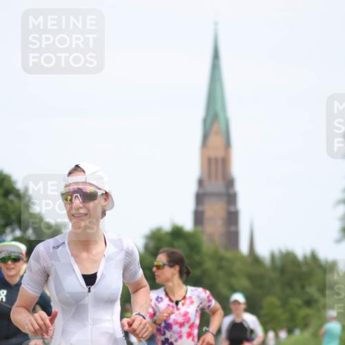 22.06.2025 - Viking Triathlon H.Heesch http://msf.ph/oto/8106520 22.06.2025 14:13:31 Laufen 15, 86, 182, 323, 509 meine-sportfotos.de