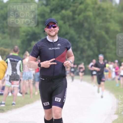 22.06.2025 - Viking Triathlon H.Heesch http://msf.ph/oto/8106521 22.06.2025 14:41:15 Laufen 191, 493, 605 meine-sportfotos.de