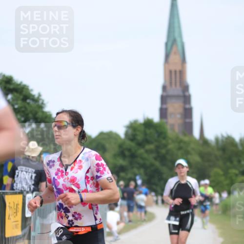 22.06.2025 - Viking Triathlon H.Heesch http://msf.ph/oto/8106523 22.06.2025 14:13:32 Laufen 15, 86, 182, 323, 509 meine-sportfotos.de