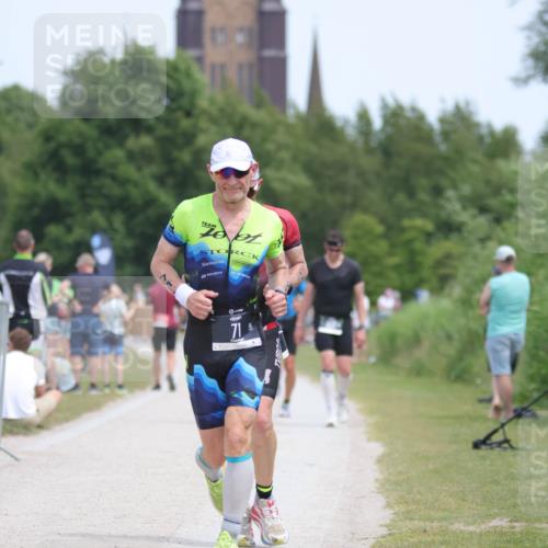 22.06.2025 - Viking Triathlon H.Heesch http://msf.ph/oto/8106543 22.06.2025 14:13:41 Laufen 71, 511 meine-sportfotos.de