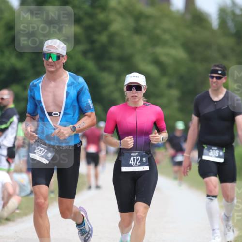 22.06.2025 - Viking Triathlon H.Heesch http://msf.ph/oto/8106554 22.06.2025 14:13:48 Laufen 71, 237, 472, 511 meine-sportfotos.de