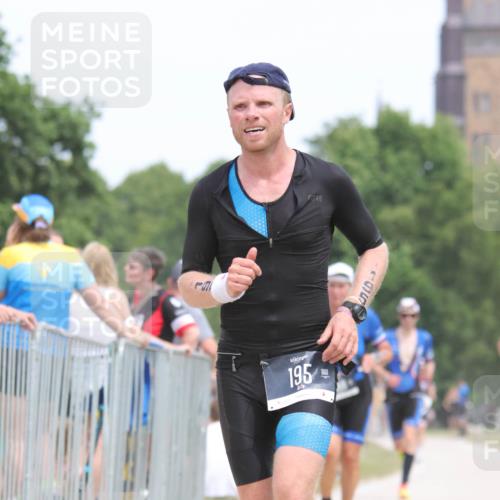 22.06.2025 - Viking Triathlon H.Heesch http://msf.ph/oto/8106574 22.06.2025 14:29:09 Laufen 195, 286, 602 meine-sportfotos.de
