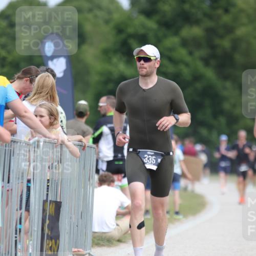 22.06.2025 - Viking Triathlon H.Heesch http://msf.ph/oto/8106602 22.06.2025 14:14:12 Laufen 128, 159, 335 meine-sportfotos.de
