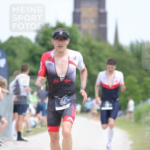 22.06.2025 - Viking Triathlon H.Heesch http://msf.ph/oto/8106631 22.06.2025 14:16:31 Laufen 178, 352 meine-sportfotos.de