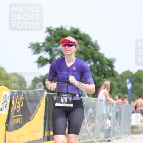 22.06.2025 - Viking Triathlon H.Heesch http://msf.ph/oto/8106648 22.06.2025 13:52:42 Laufen 24, 81, 168 meine-sportfotos.de