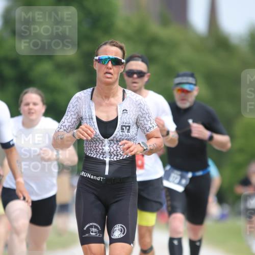 22.06.2025 - Viking Triathlon H.Heesch http://msf.ph/oto/8106658 22.06.2025 14:16:45 Laufen 30, 173, 651 meine-sportfotos.de