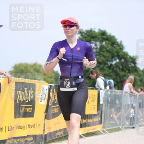 22.06.2025 - Viking Triathlon H.Heesch http://msf.ph/oto/8106671 22.06.2025 13:52:42 Laufen 24, 81, 168 meine-sportfotos.de