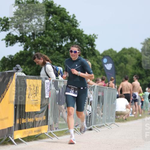 22.06.2025 - Viking Triathlon H.Heesch http://msf.ph/oto/8106683 22.06.2025 13:52:45 Laufen 24, 168 meine-sportfotos.de
