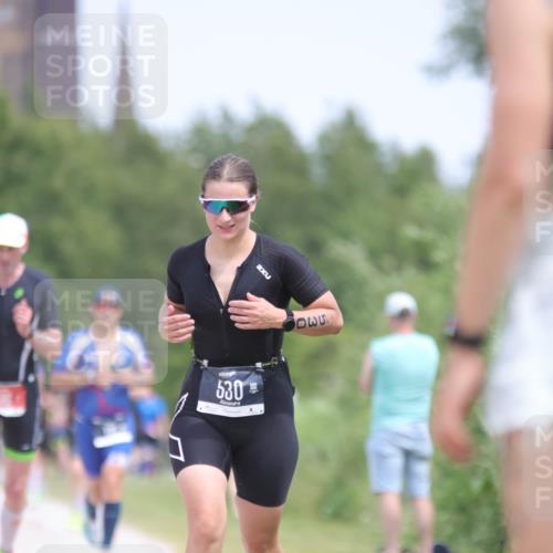 22.06.2025 - Viking Triathlon H.Heesch http://msf.ph/oto/8106693 22.06.2025 14:17:00 Laufen 68, 530, 610, 624 meine-sportfotos.de