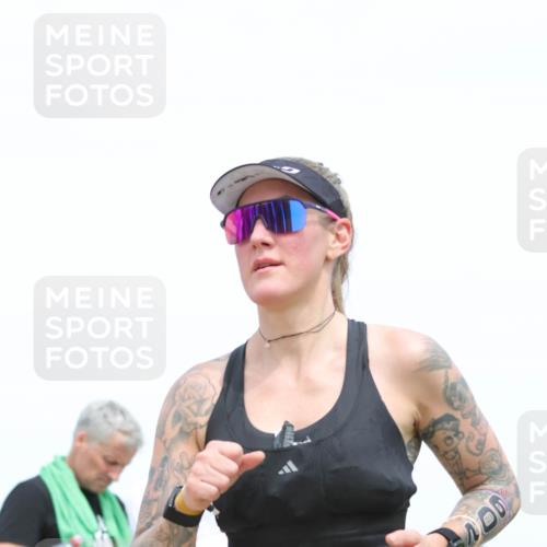 22.06.2025 - Viking Triathlon H.Heesch http://msf.ph/oto/8106700 22.06.2025 14:29:18 Laufen 286, 327, 488, 602 meine-sportfotos.de