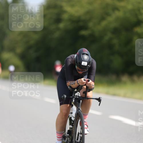 22.06.2025 - Viking Triathlon Yannick Fuchs http://msf.ph/oto/8106702 22.06.2025 11:30:53 Radfahren 329, 335, 408, 511, 535 meine-sportfotos.de