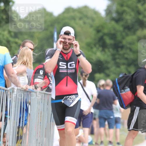 22.06.2025 - Viking Triathlon H.Heesch http://msf.ph/oto/8106712 22.06.2025 14:29:28 Laufen 330 meine-sportfotos.de