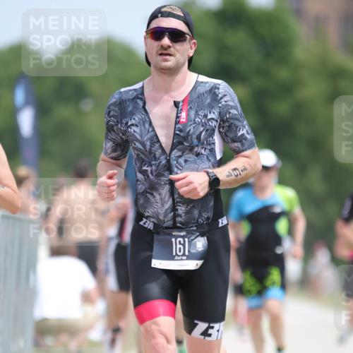 22.06.2025 - Viking Triathlon H.Heesch http://msf.ph/oto/8106753 22.06.2025 13:52:57 Laufen 161, 197, 213, 285, 481, 549, 652 meine-sportfotos.de