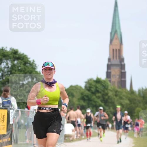 22.06.2025 - Viking Triathlon H.Heesch http://msf.ph/oto/8106775 22.06.2025 13:53:06 Laufen 213, 481, 489, 550, 612, 652, 662 meine-sportfotos.de