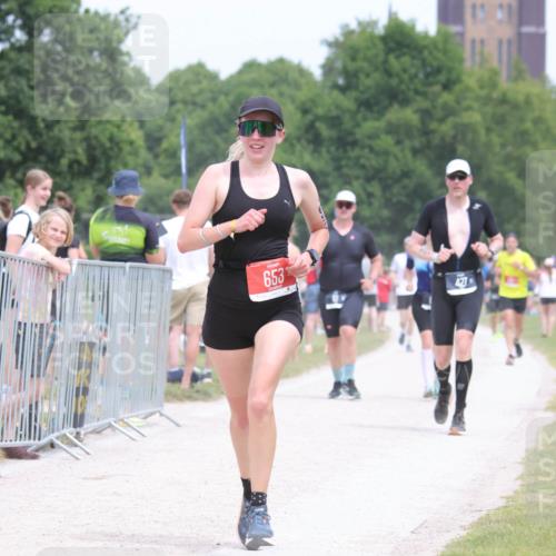 22.06.2025 - Viking Triathlon H.Heesch http://msf.ph/oto/8106776 22.06.2025 14:41:44 Laufen 110, 427, 527, 653 meine-sportfotos.de